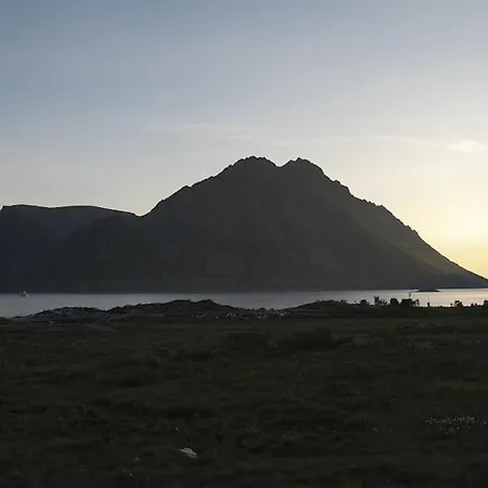 Secluded - Stunning Views!