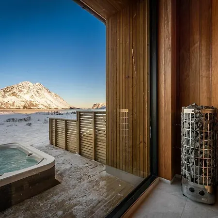 Secluded - Stunning Views! *