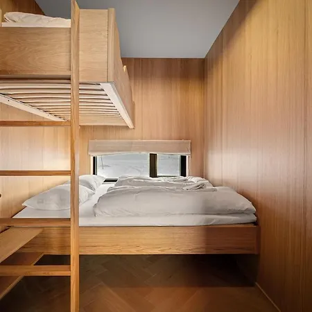 Secluded - Stunning Views! * Storoya