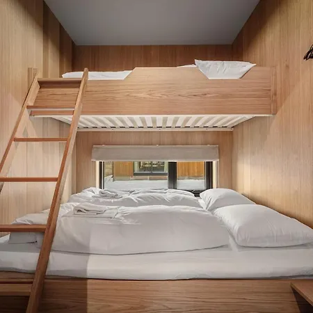 Secluded - Stunning Views! *