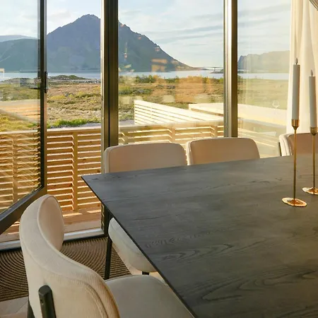 Secluded - Stunning Views! *